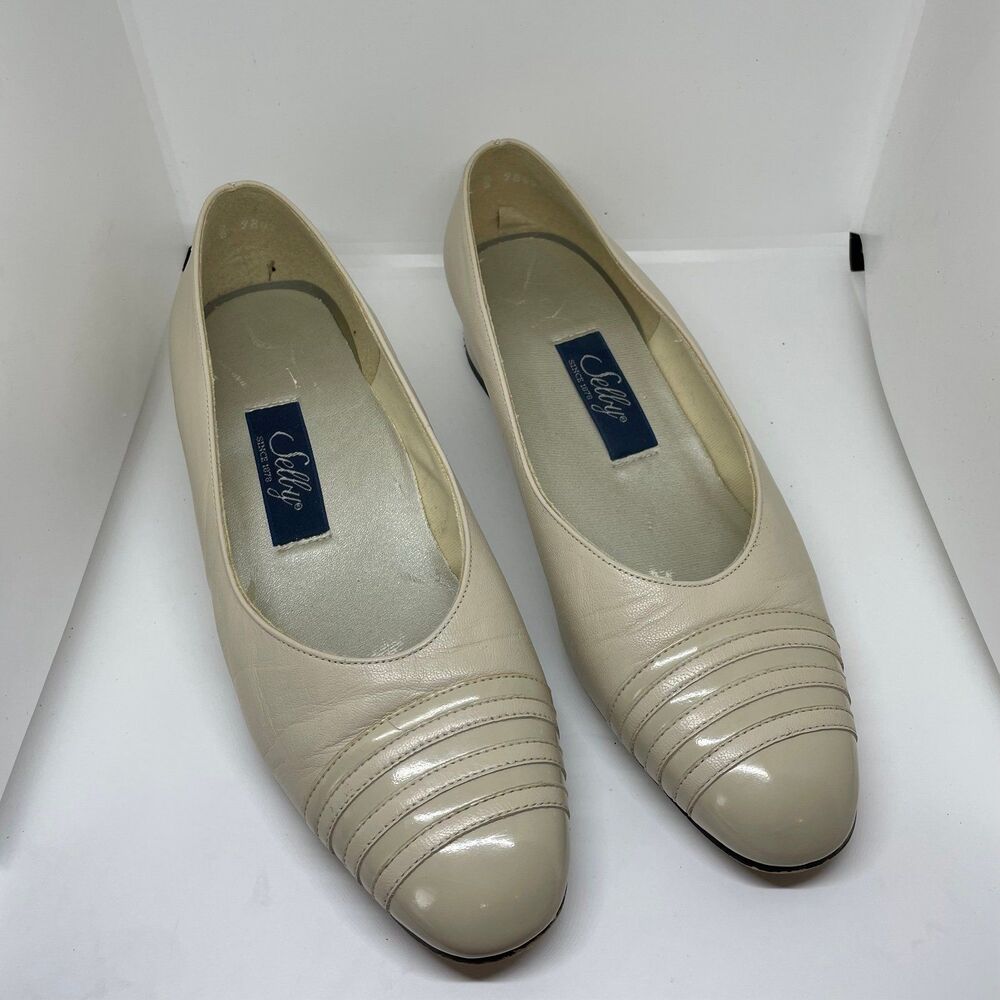 VINTAGE SELLY COMFORT FLEX HEELS‎ LEATHER CREAM WHITE WOMEN'S SIZE 8.5